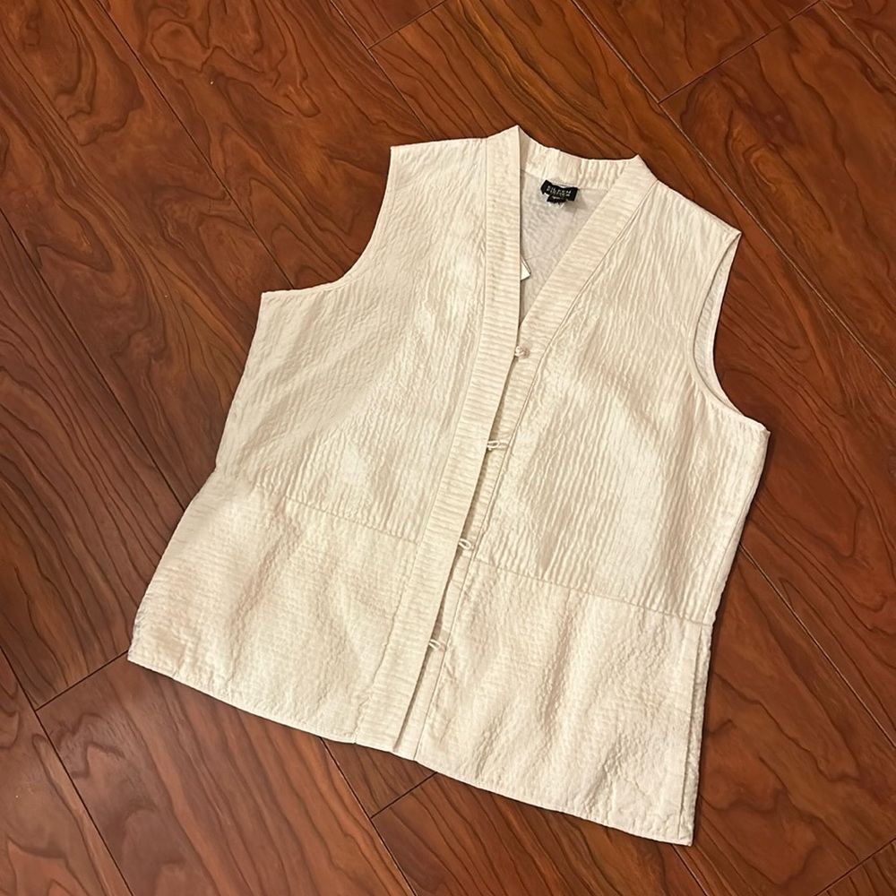 Eileen Fisher silk kimono style vest